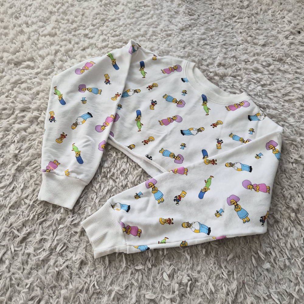 ☆5/$15☆Forever 21 White Cartoon Print Cropped Sweatshirt